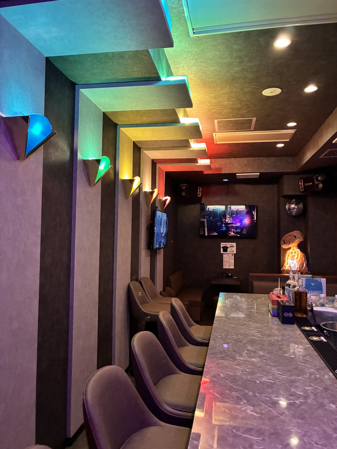 R's Attic Bars & Clubs in Sapporo – GayOut Guide
