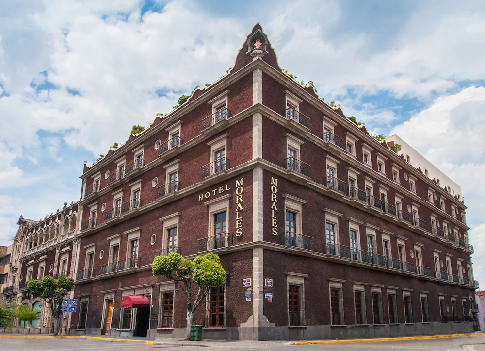 Hotel Morales