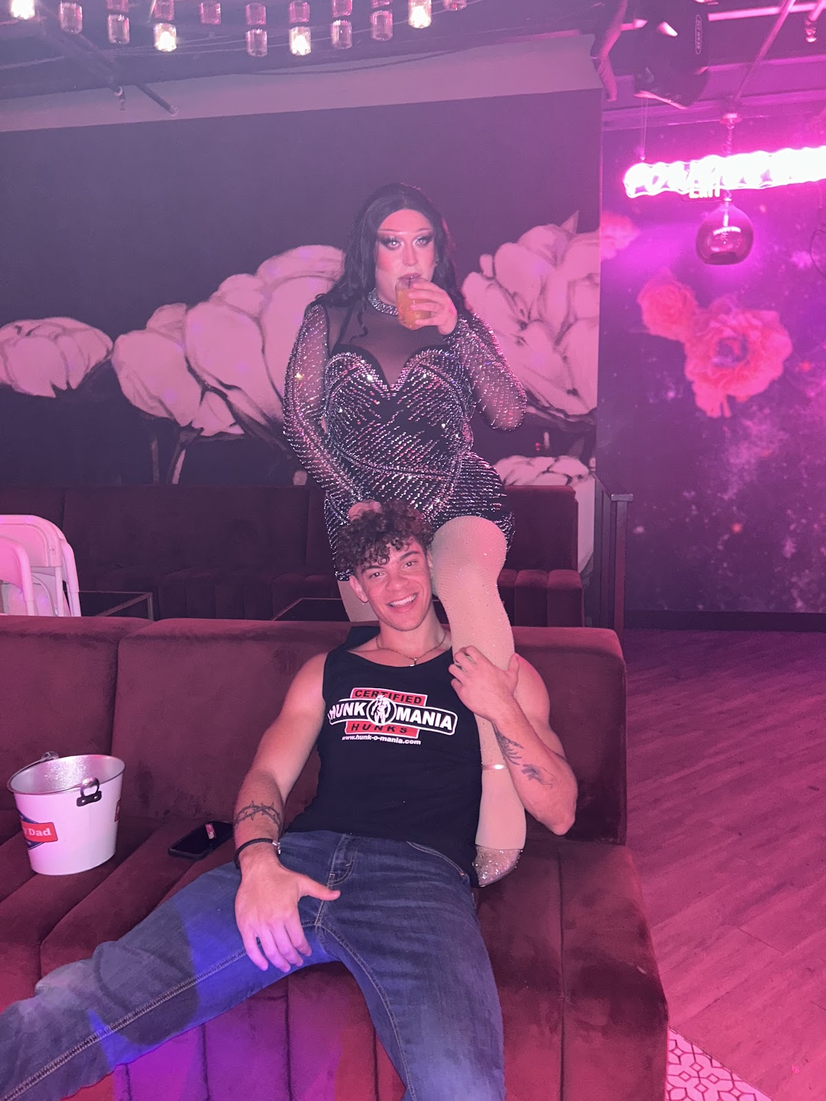 Diva Royale Drag Queen Show Bars & Clubs in Scottsdale – GayOut Guide