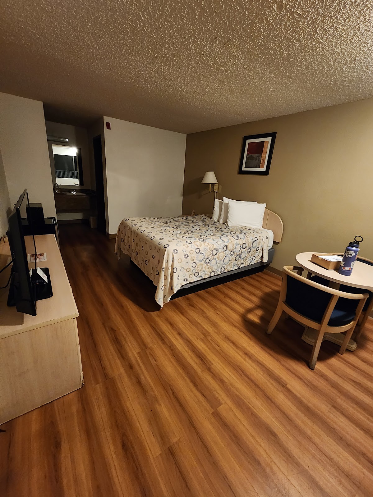 Valu Inn Sea Tac Hotels in SeaTac – GayOut Guide