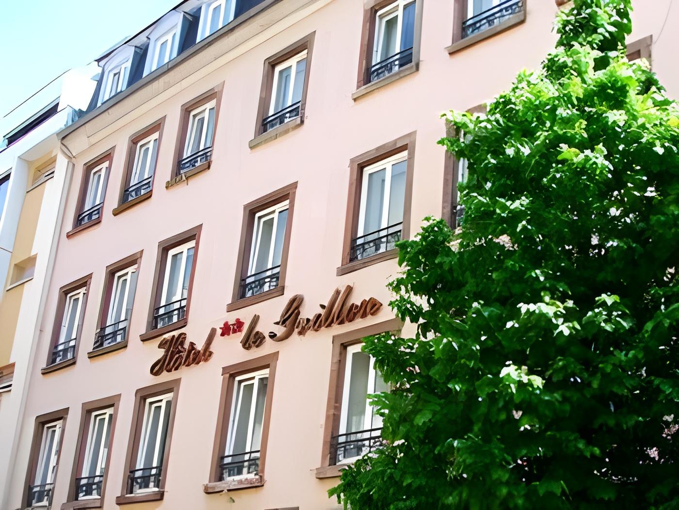 Hôtel Le Grillon