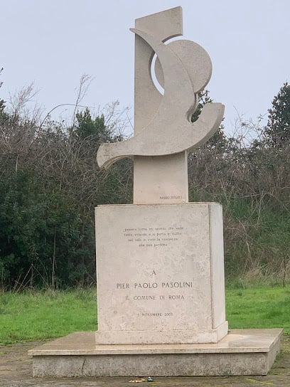 Pier Paolo Pasolini Denkmal — Ostia
