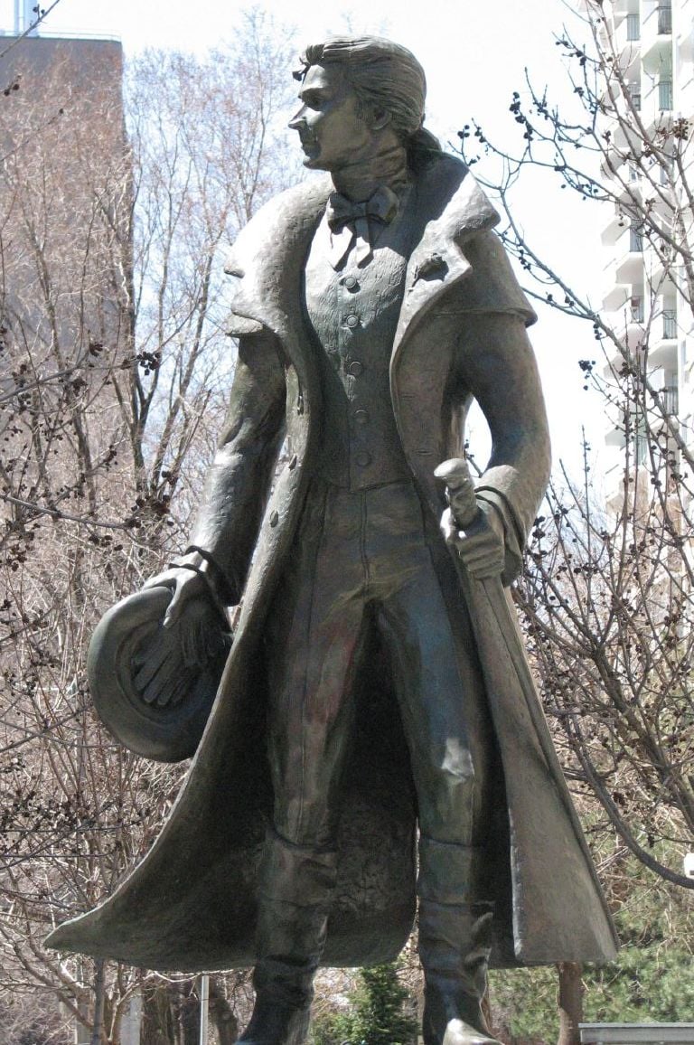 Alexander Wood Statue (site)
