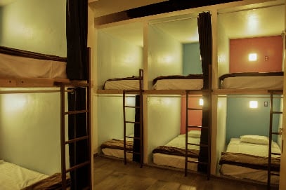 Capsula Hostel