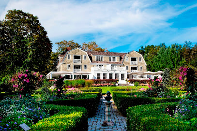 Mayflower Inn
