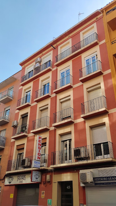 Walking tours in Zaragoza