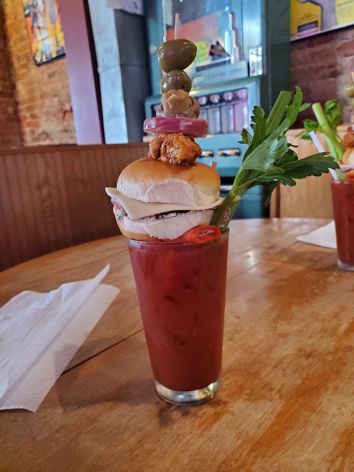 Crazy Fox Saloon Bars & Clubs in Cincinnati – GayOut Guide