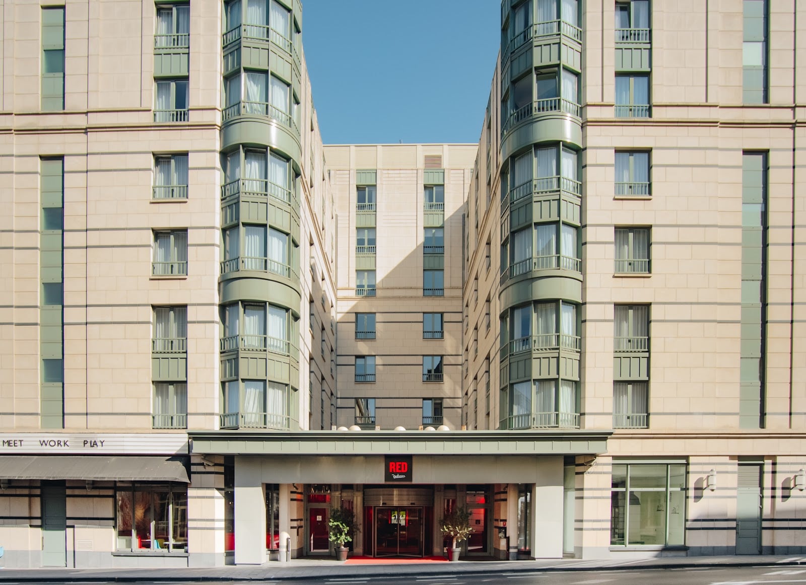 Radisson RED Hotel Brussels