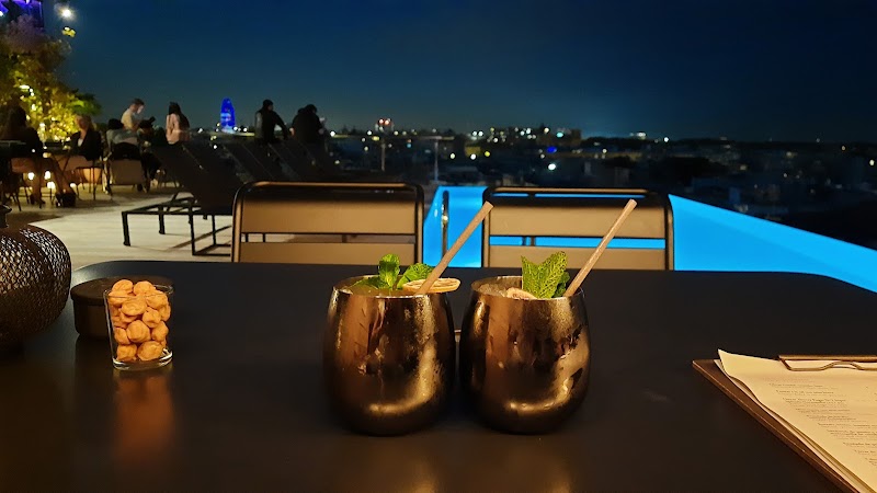 Club Sur Bars & Clubs in Seattle – GayOut Guide