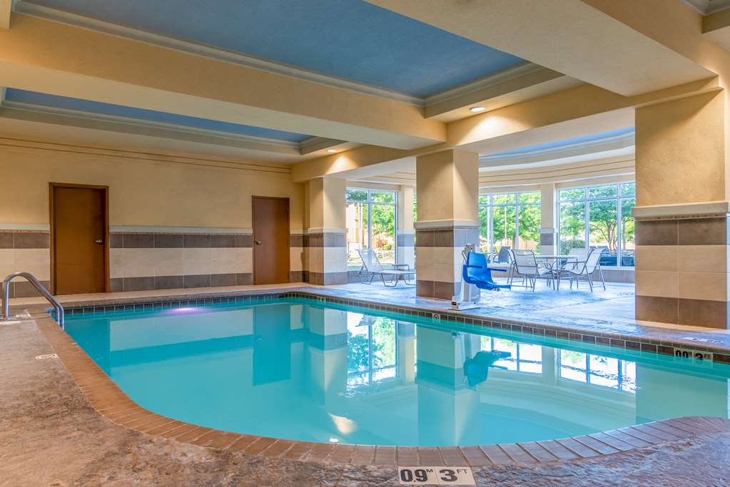 Hilton Garden Inn North Little Rock Hotels in North Little Rock – GayOut Guide