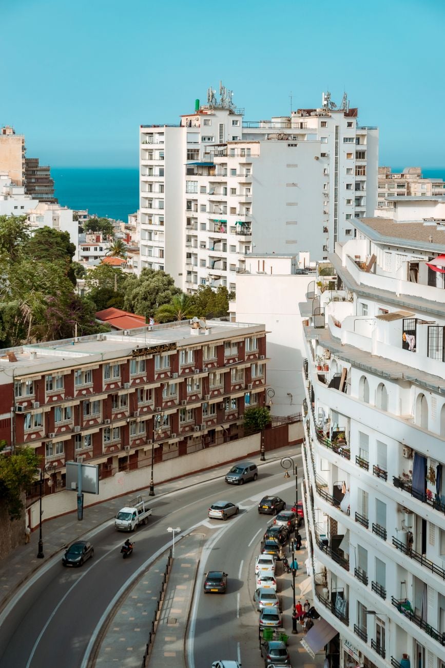 Skip-the-line in Algiers