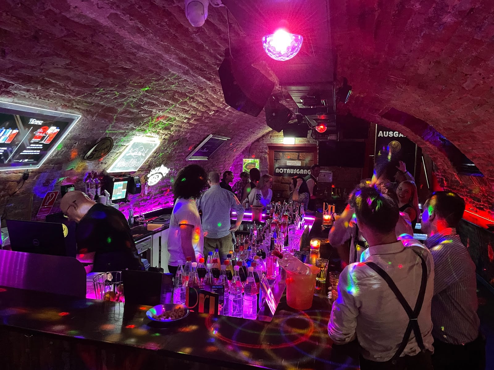 Crazy Bar