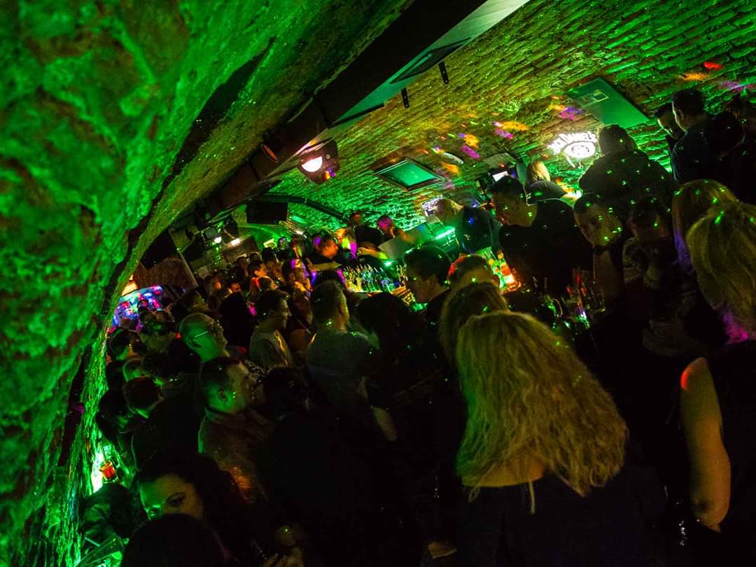Crazy Bar Bars & Clubs in Augsburg – GayOut Guide