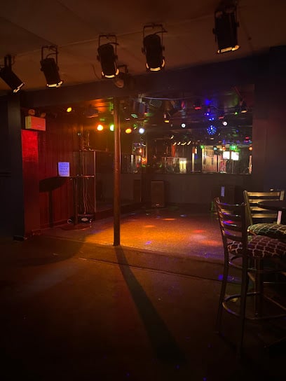 Breezeway Pub