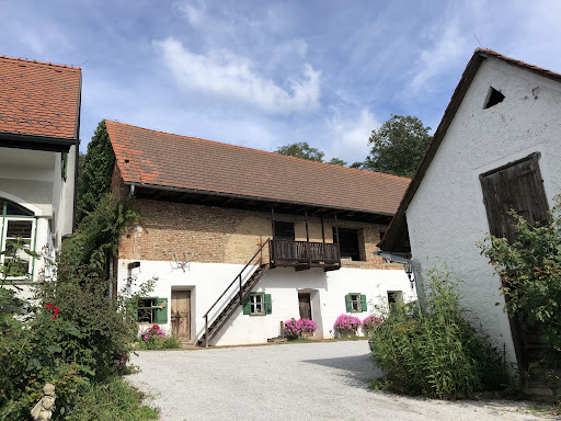 Gästehaus Hirschenhof Hotels in Graz – GayOut Guide