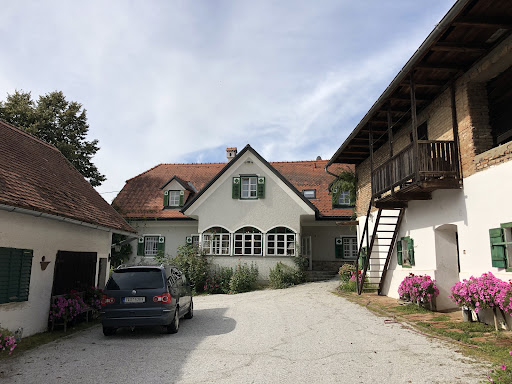 Gästehaus Hirschenhof Hotels in Graz – GayOut Guide