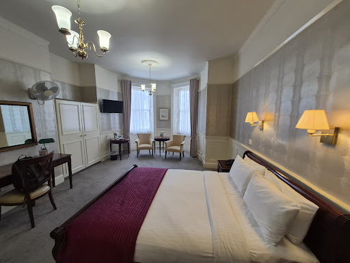 The Clarendon Hotel Hotels in London – GayOut Guide