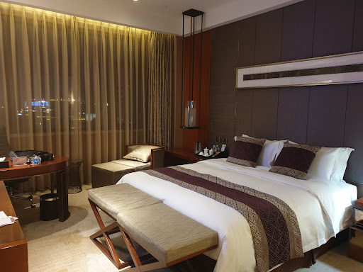 فندق Chengdu Airport Hotel فنادق صديقة للمثليين ودودة in Chengdu – GayOut Guide