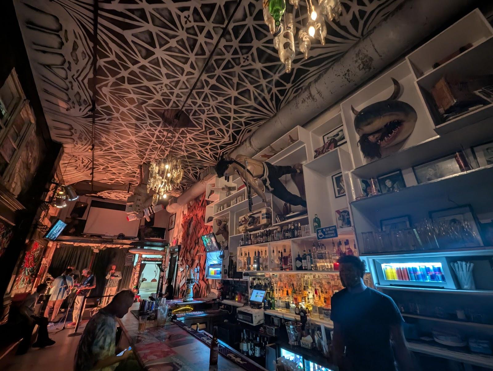 Kill Your Idol Bars & Clubs in Miami Beach – GayOut Guide