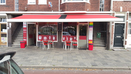 Cafe Ons Moeke Bars & Clubs in Groningen – GayOut Guide
