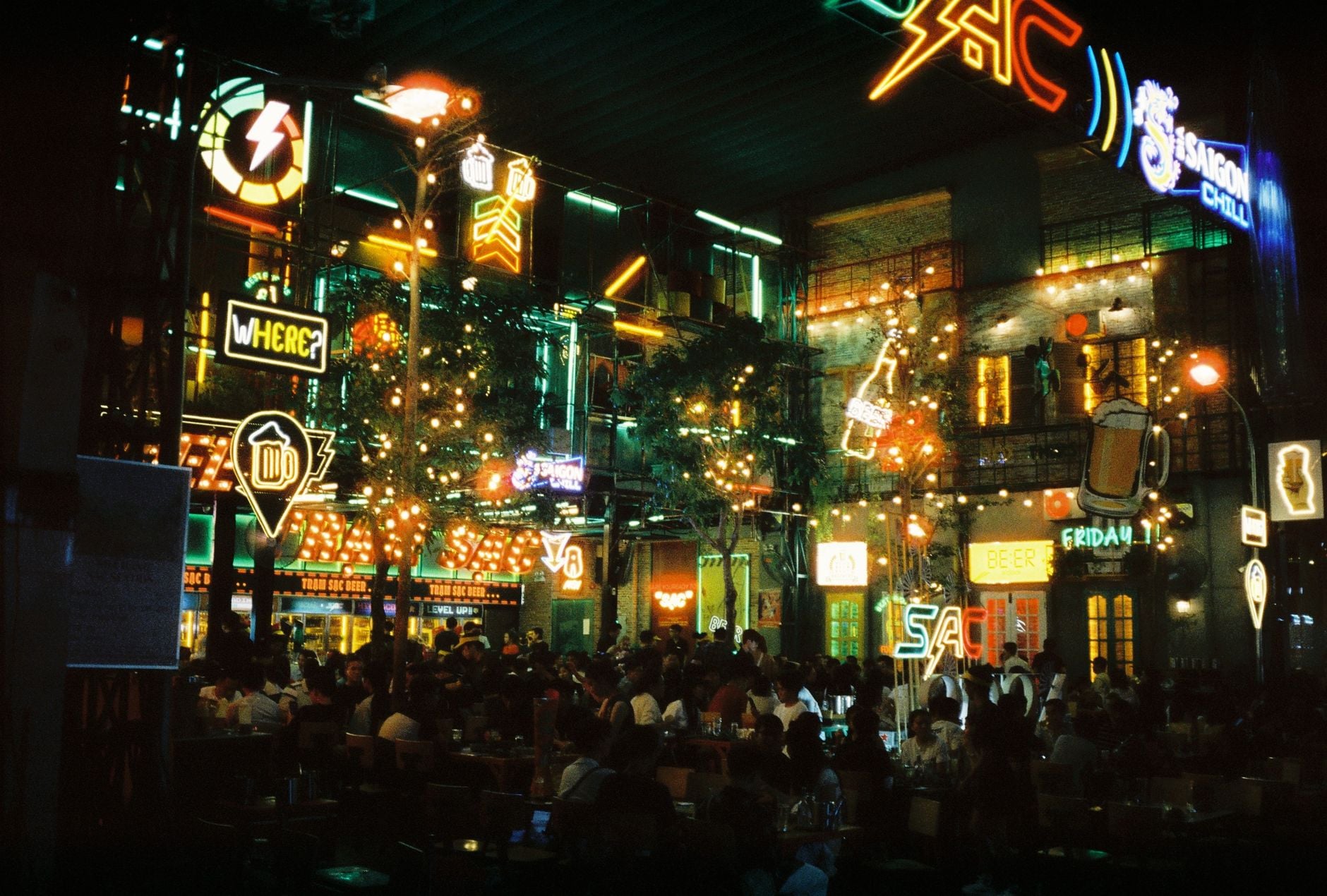 Food & wine in Chengdu
