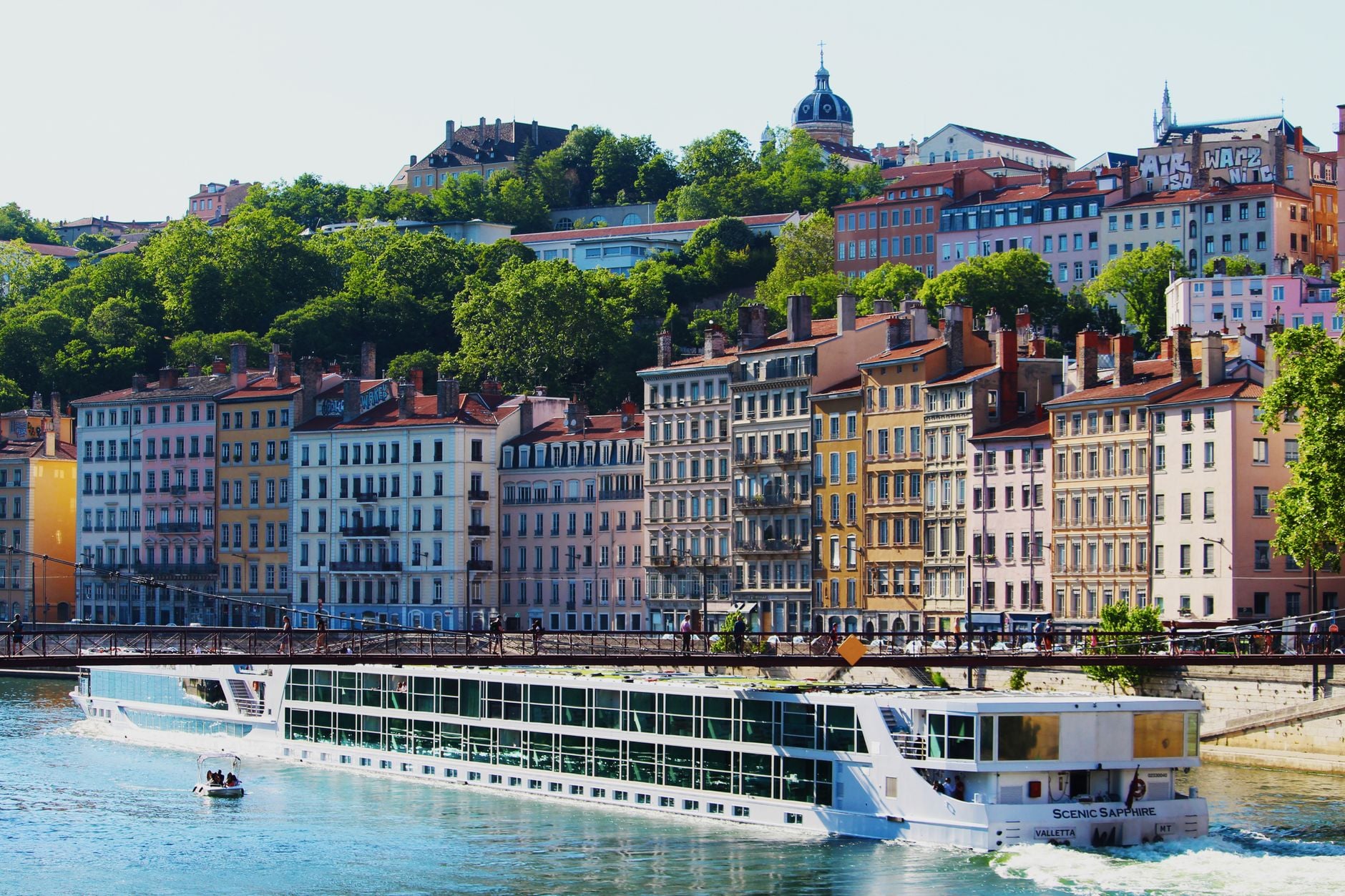Berges du Rhône (cruising)
