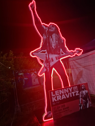 Usce Park Cruising Areas in Belgrade – GayOut Guide