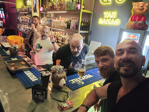 Honey Bears Barcelona Bars & Clubs in Barcelona – GayOut Guide