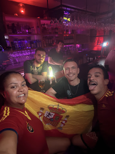 La Sastrería Bars & Clubs in Barcelona – GayOut Guide