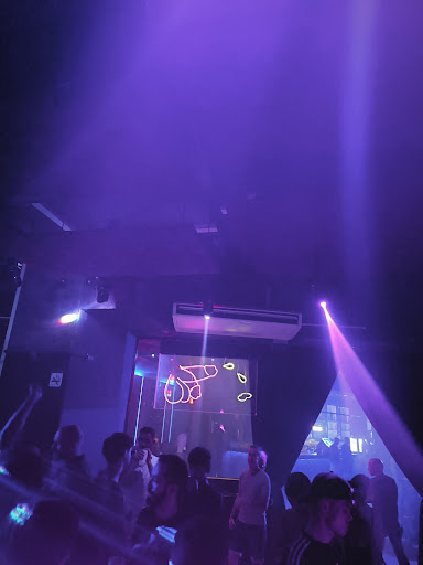Safari Disko Kulübü Bars & Clubs in Barcelona – GayOut Guide