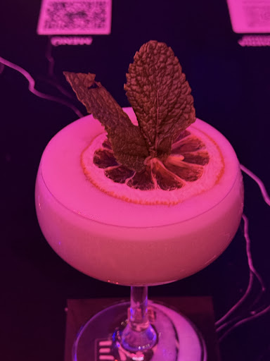 ENVY LOUNGE Bars & Clubs in Barcelona – GayOut Guide
