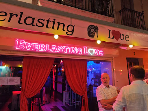 Everlasting Love Sitges