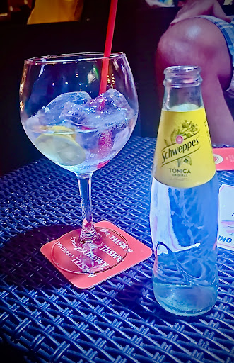 Bar Voulez Vous Bars & Clubs in Maspalomas – GayOut Guide