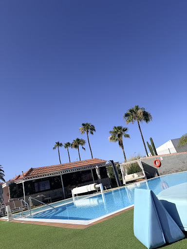 Aqua Beach Bungalows Beaches in Maspalomas – GayOut Guide