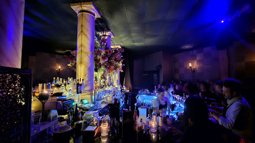 Martuni's Bars & Clubs in San Francisco – GayOut Guide