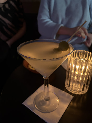 Martuni's Bars & Clubs in San Francisco – GayOut Guide