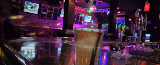 Toad Hall Bars & Clubs in San Francisco – GayOut Guide