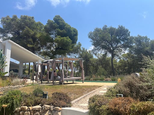 Casa Brisa Guest House Hotels in Barcelona – GayOut Guide