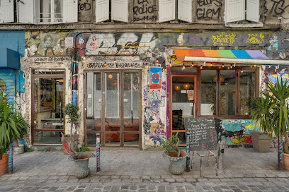 Belleville Sauvage Bars & Clubs in Paris – GayOut Guide