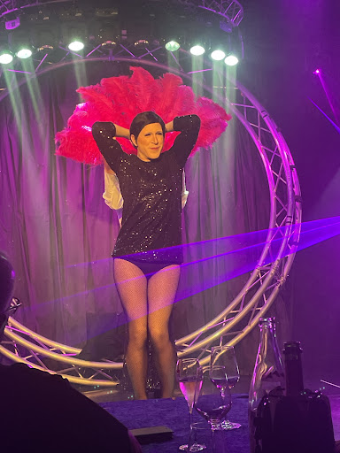 Artishow Cabaret Bars & Clubs in Paris – GayOut Guide