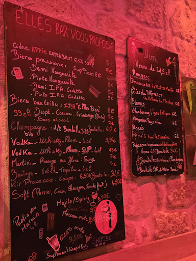 Elles Bar (bar lesbien) Bars & Clubs in Paris – GayOut Guide