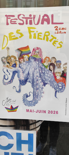 Elles Bar (bar lesbien) Bars & Clubs in Paris – GayOut Guide
