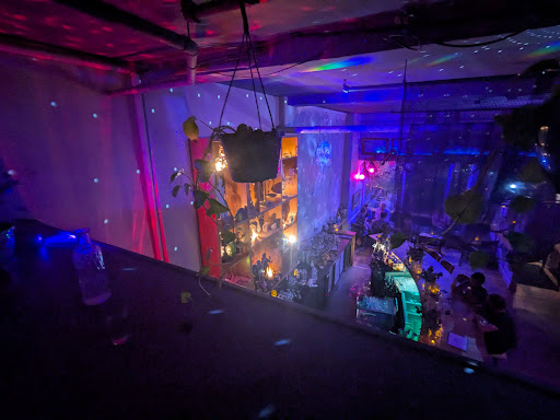 The Jewel Box Bars & Clubs in Portland – GayOut Guide