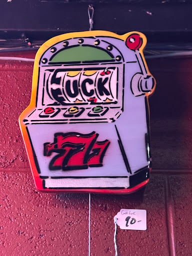 Advice Booth Bars & Clubs in Portland – GayOut Guide