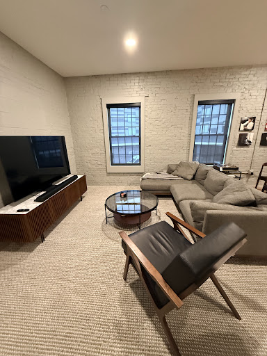 The Weldon Hotel Hotels in Portland – GayOut Guide