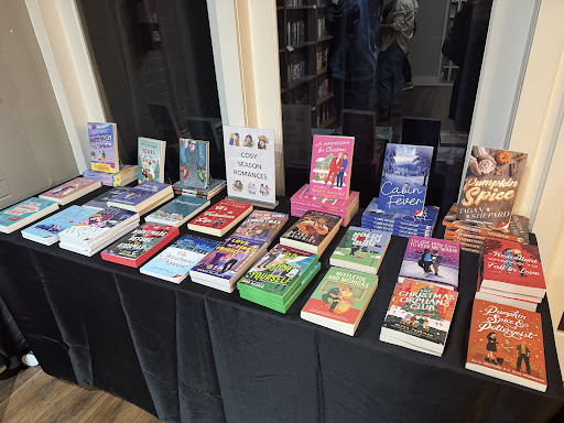 Little District Books Shops in Washington – GayOut Guide