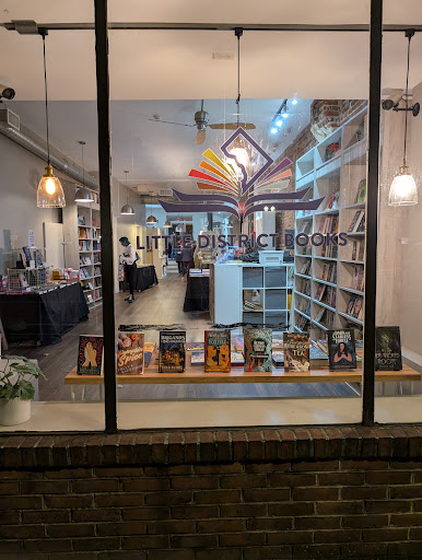 Little District Books Shops in Washington – GayOut Guide