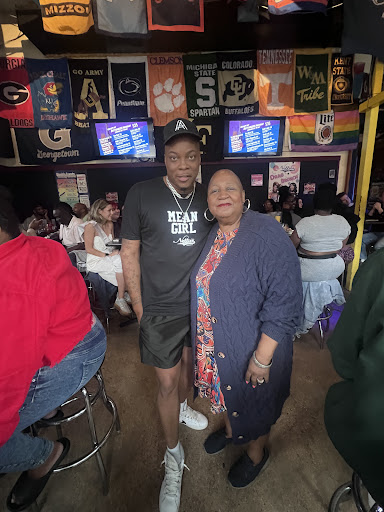 Nellie's Sports Bar Bars & Clubs in Washington – GayOut Guide