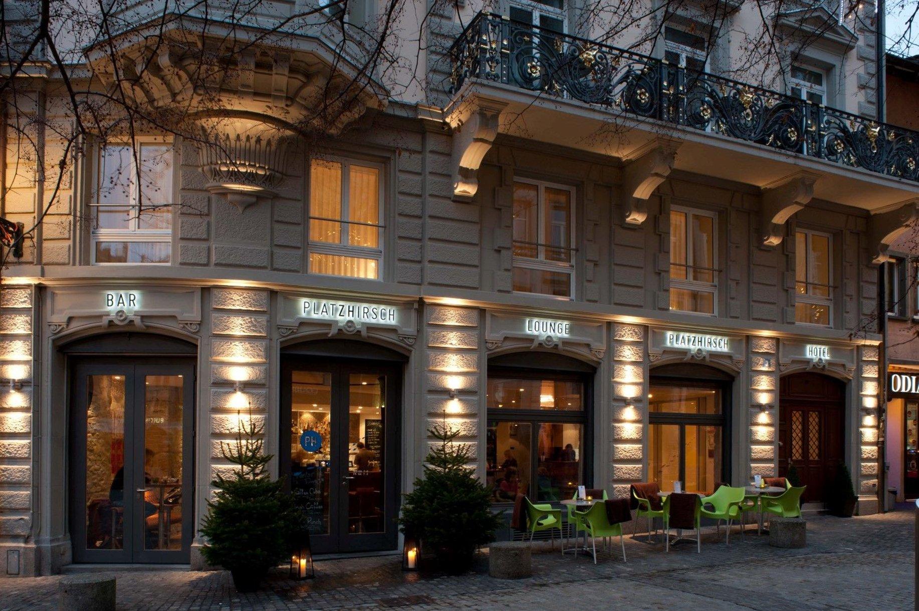 PlatZHirsch Bar