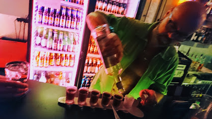 Männerzone BAR Bars & Clubs in Zürich – GayOut Guide